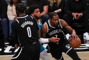  猛龙客场不敌黄蜂跌至东部第十  