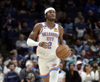  亚历山大全面表现，雷霆击败鹈鹕冲击附加赛区  